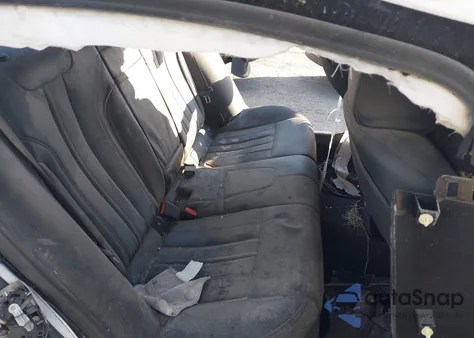 2020 BMW 5 Series 530I z USA, uszkodzony, nr VIN WBAJR3C02LWW64256